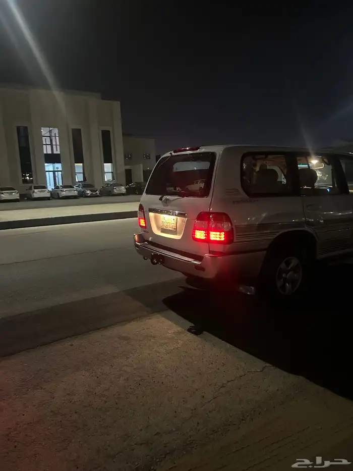 لاندكروزر 4