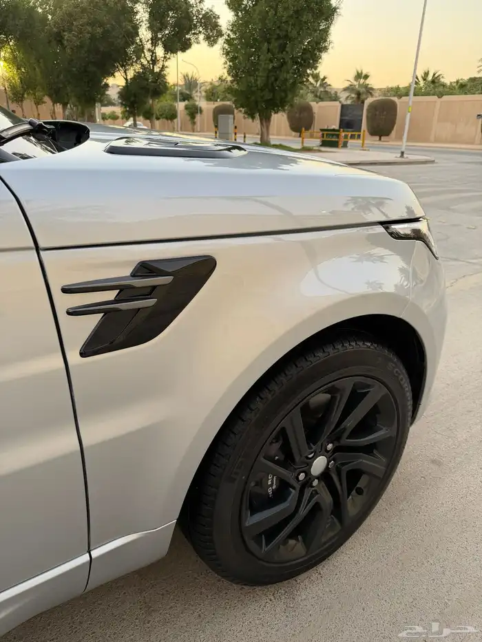 رنج روفر سبورت 2022 HSE ناغي تحت الضمان نظيف جدا 19