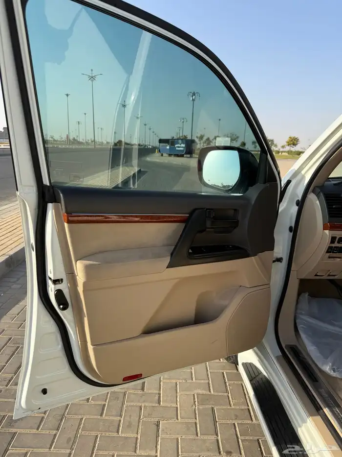 جيب جكسار 2014 فل كامل 8 سلندر سعودي شد بلد الدفعه الاخيره 10