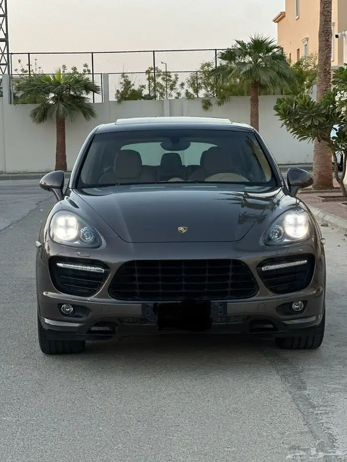 بورش كايين GTS 2013 عداد قليل 11