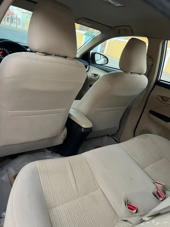 تويوتا يارس 2019 نص فل اوتوماتيك 17