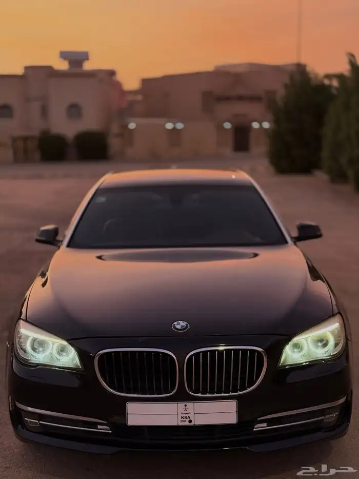 بي ام دبيلو 730il 2015 0