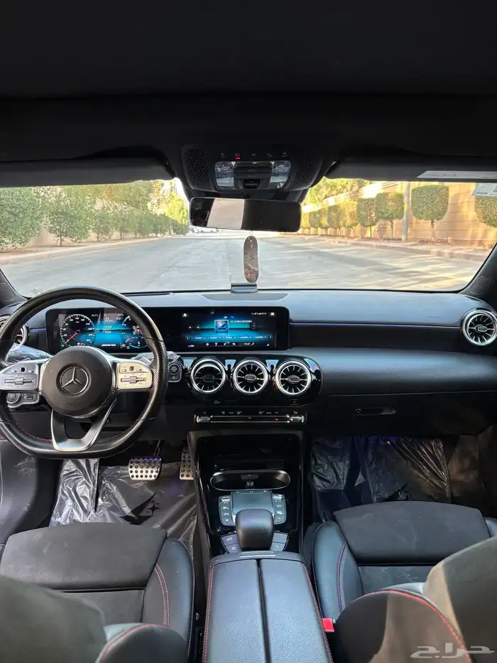 مرسدس A45 2021 AMG هاتشباك 14