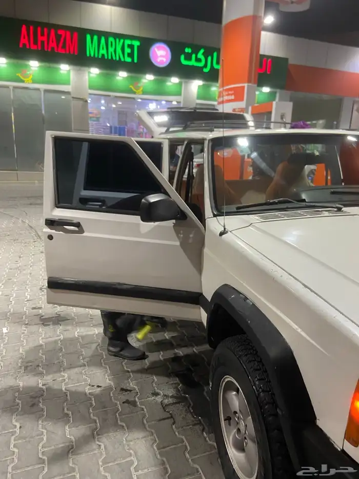 جيب شروكي 1997 31