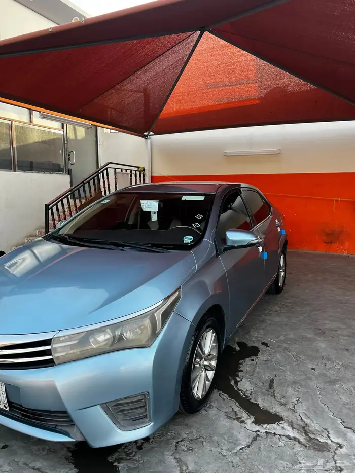 للبيع كورلا فل كامل موديل 2014 بصمه في نجران 0