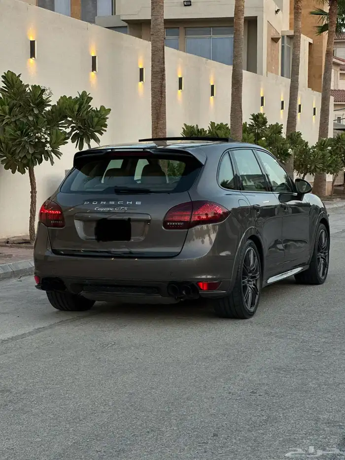 بورش كايين GTS 2013 عداد قليل 7