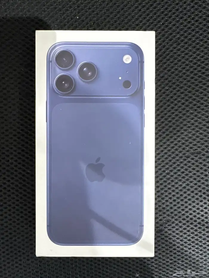 ايفون 17 برو ماكس 0