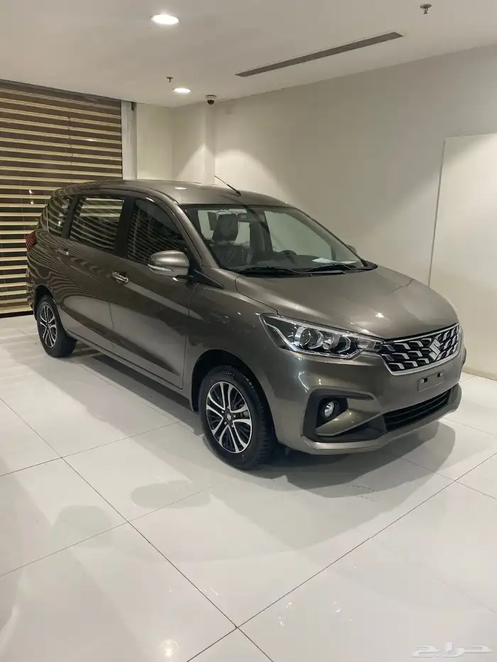 سوزوكي ارتيجا GL و GLX 2025 0