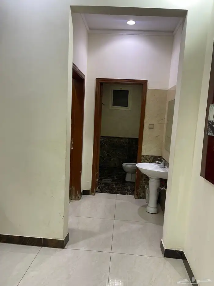 غرفه للايجار عوايل ستديو وشقق 1