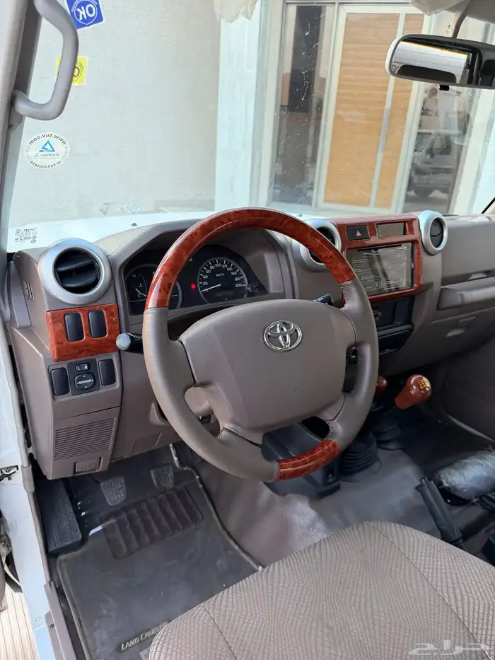 ربع تويوتا 2016 بريمي فل كامل ونش 28