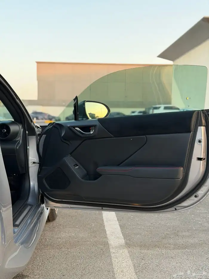 سوبارو BRZ 2023 13