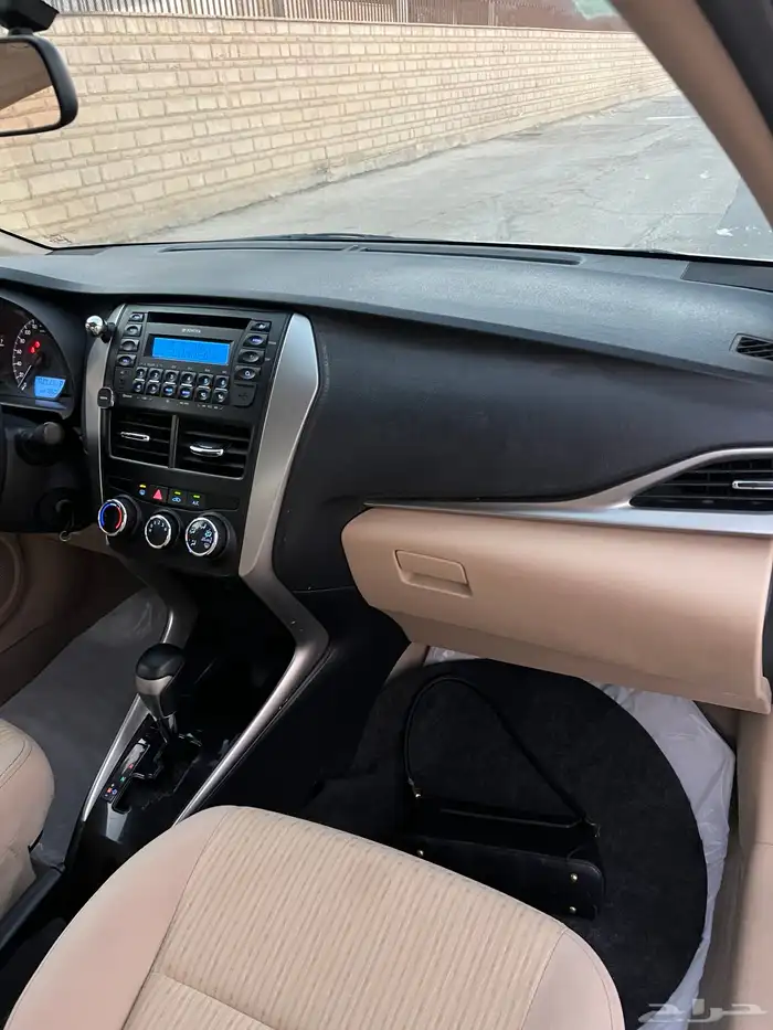 تويوتا يارس 2019 نص فل اوتوماتيك 34