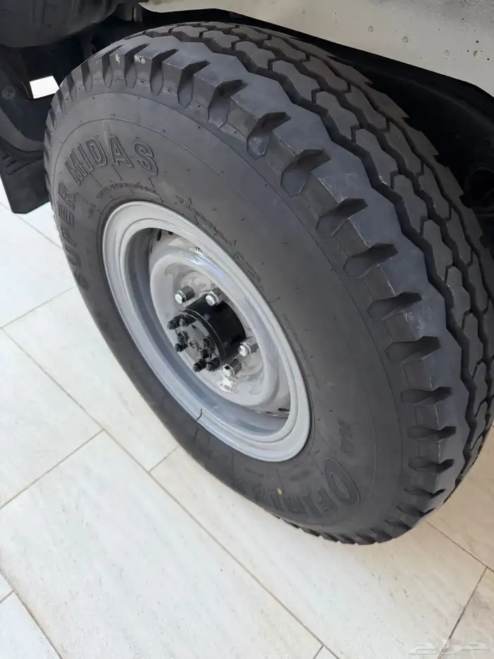 ربع تويوتا 2016 بريمي فل كامل ونش 27