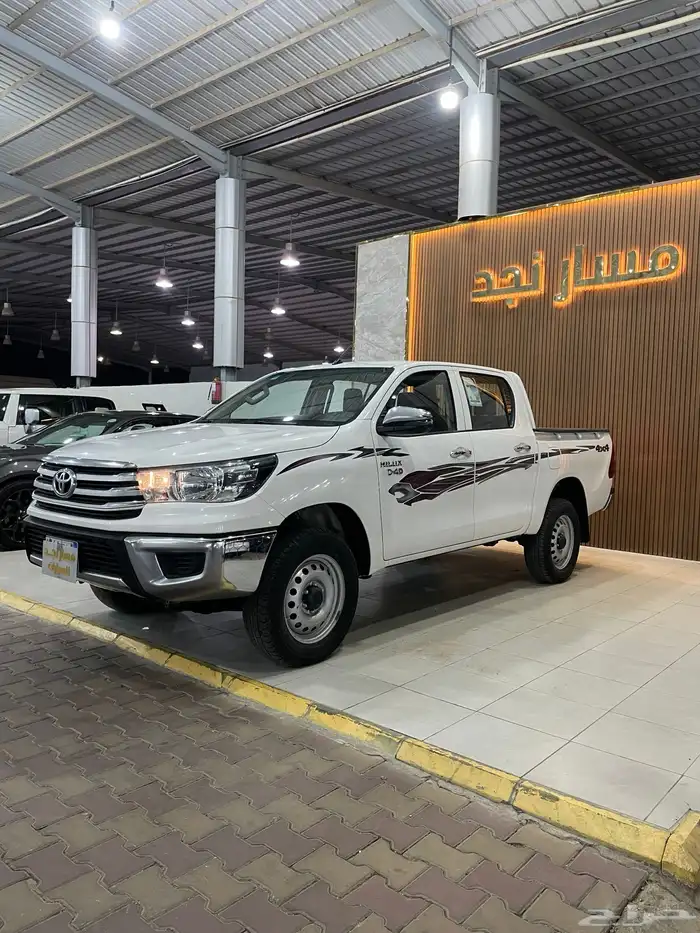 هايلوكس غمارتين موديل 2023 ديزل 4