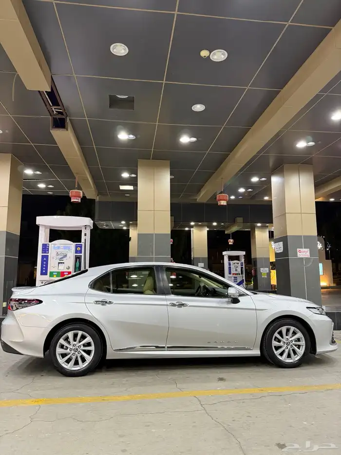 كامري 2023 GLE فل كامل سعوديه 18