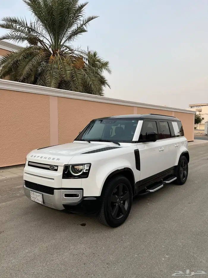 لاندروفر ديفيندر 110 ناغي 2023 ضمان وصيانه مجانيه 3