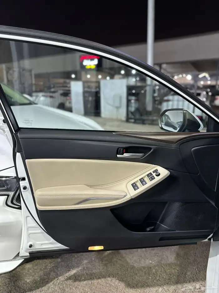 تويوتا افالون 2021 تورنق فل بريمي وكالة 40