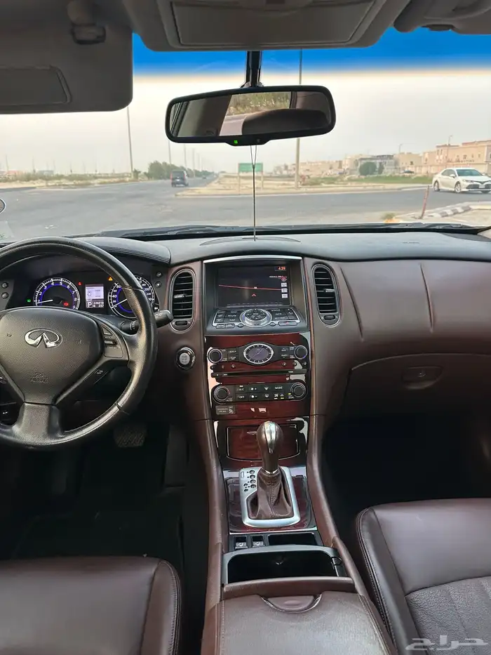 أنفنتي QX50 2015 12