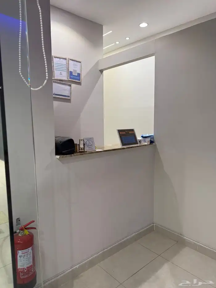 محل سبا للتقبيل 1