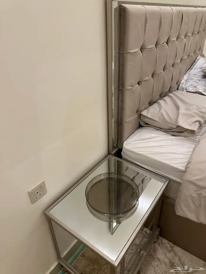 غرفة نوم مستعملة للبيع 3