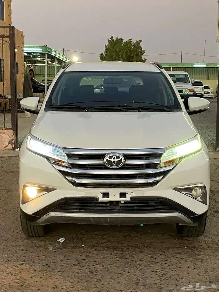 تويوتا راش 2020 نظيف جدا  وكالة 1