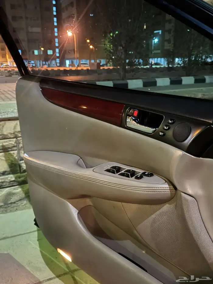 لكزس ممشى قليل 8