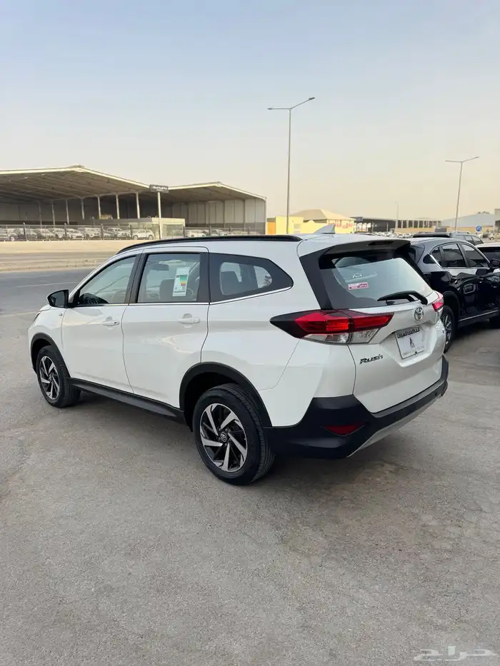 تويوتا راش 2022 - فل كامل - بحالة الوكاله 4