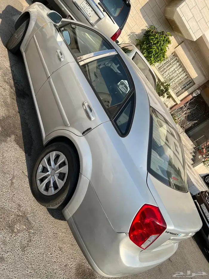 شوفرليه اوبترا 2011 1