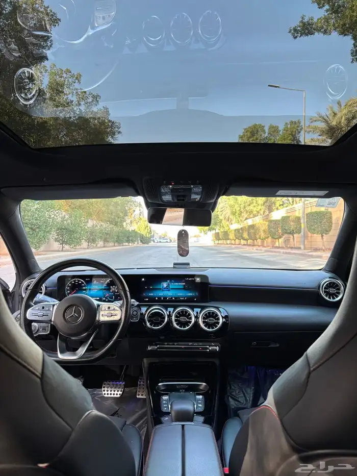 مرسدس A45 2021 AMG هاتشباك 15