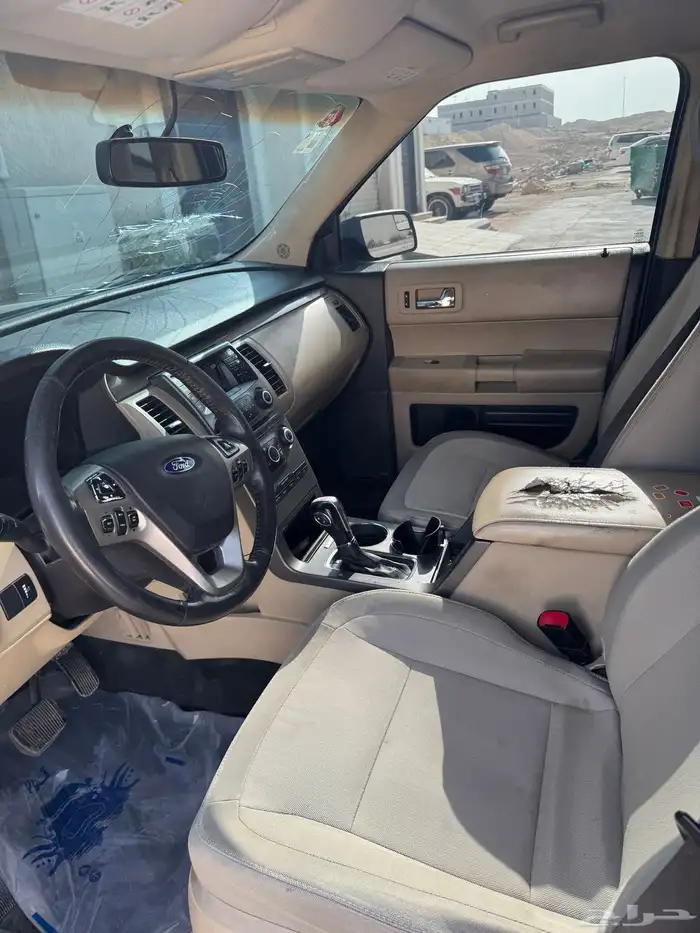 فورد فلكس 2015 للبيع اقبل بدل 6