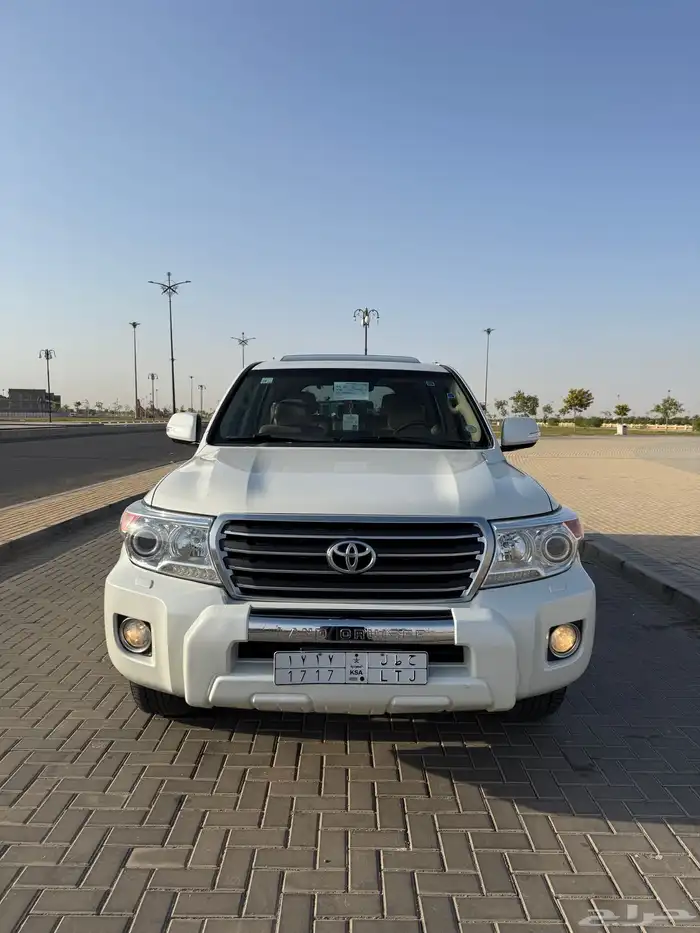 جيب جكسار 2014 فل كامل 8 سلندر سعودي شد بلد الدفعه الاخيره 1