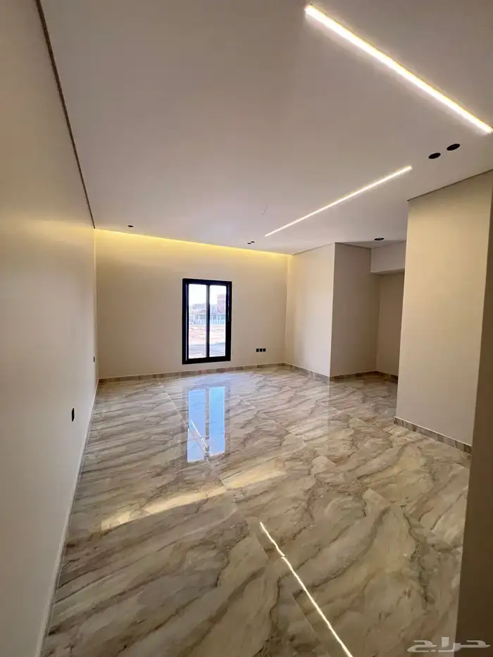 فله للبيع حي الرياض 7