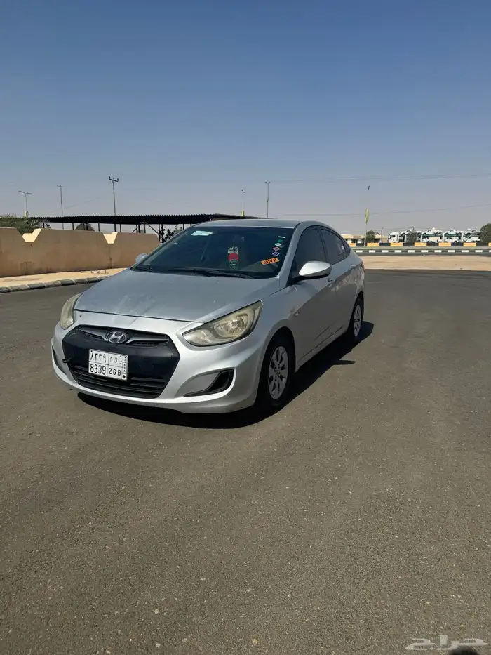 اكسنت موديل 2012 قير عادي نضيفه قيرمكينه مرشوشه كامل 1