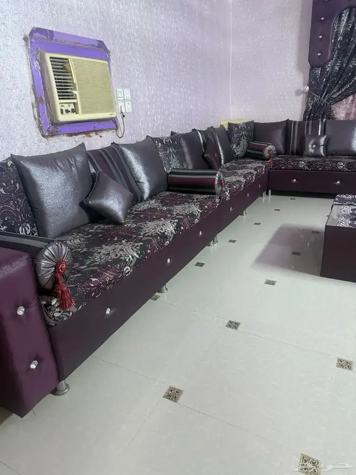 كنب مقاس 4 6 مع الستارة 0