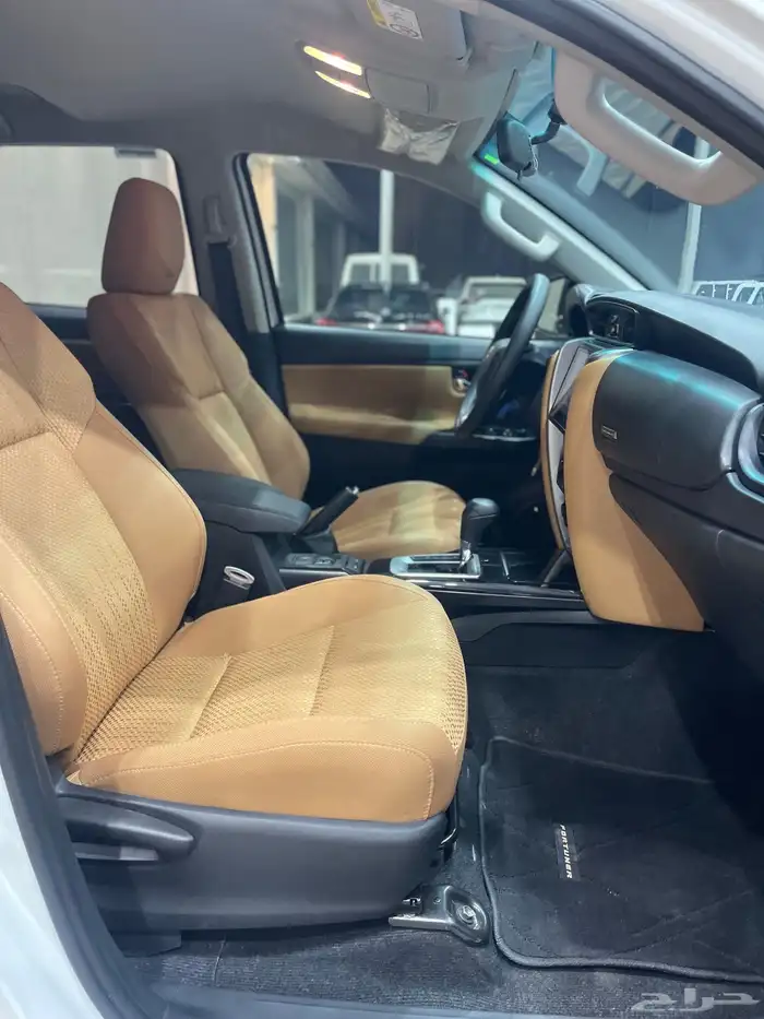 تويوتا فورتشنر بنزين موديل 2025 Gx دبل 8