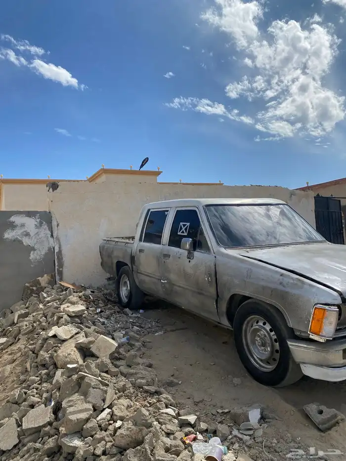 هيلكس 85 مكينه قير شرط ادفرنس فيه حنها بسيطه مسقطه 0