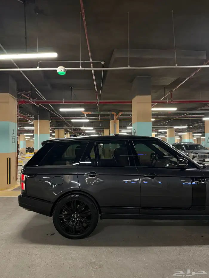 رنج روفر فوج على الشرط 1