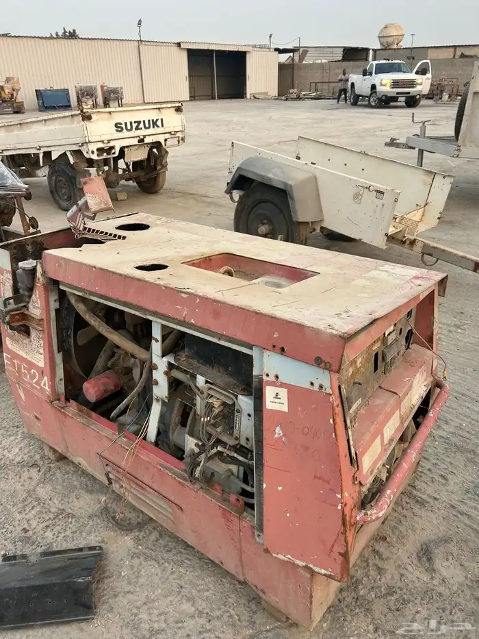 فوركلفت ومولدات للبيع جمله 28