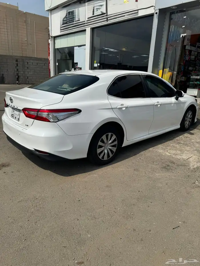 كامري 2018 سعودي الحد 65 الف 6