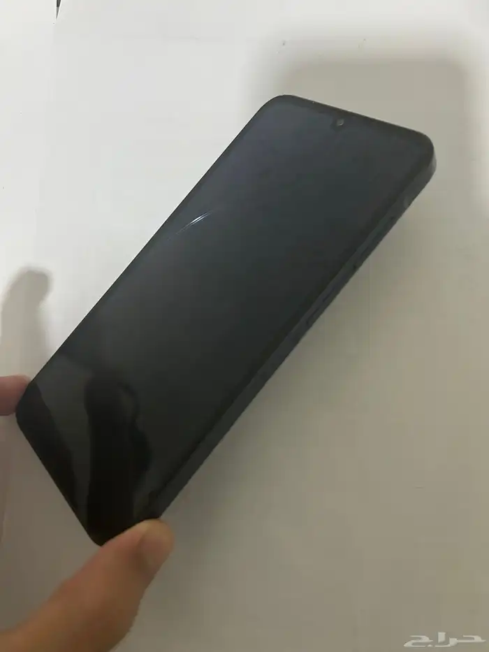 جوال A25 استعمال اقل من سنه فيه خدش بسيط مايبان الى بصعوبه 1