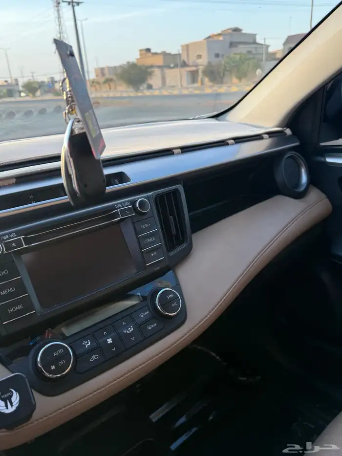 راف فور 2018 للبيع مالك اول 16