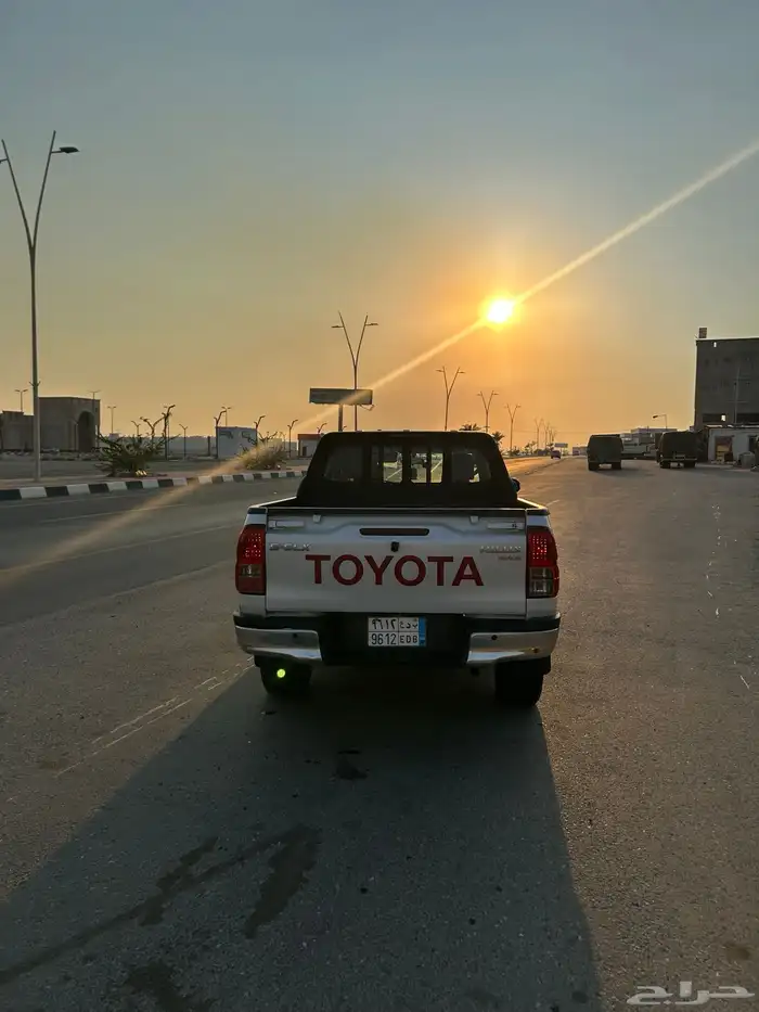 للبيع هيلكس 2018 5