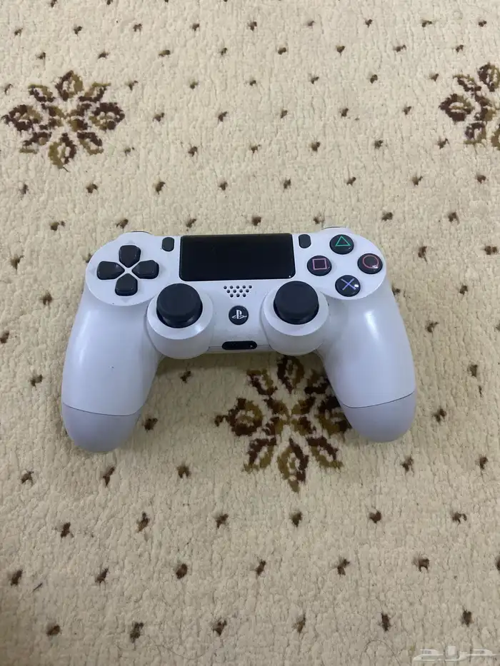 للبيع سوني 4 2