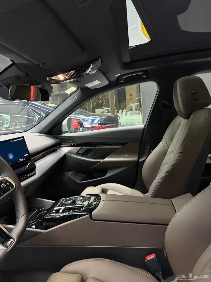 بي ام 520 M kit 2024 5