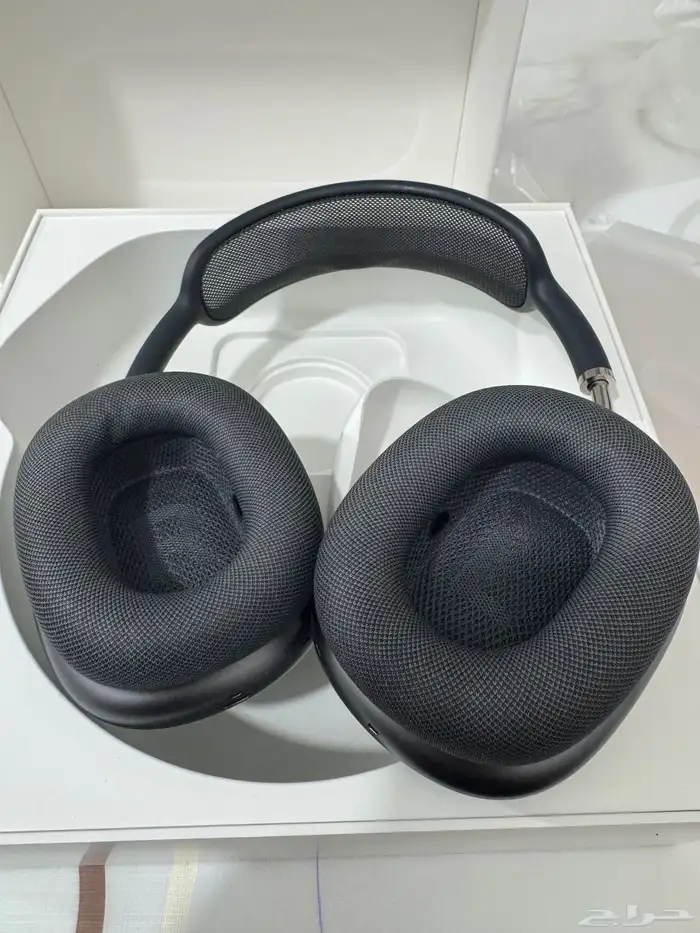 سماعة ايربودز ماكس عازلة للضوضاء رمادي 5