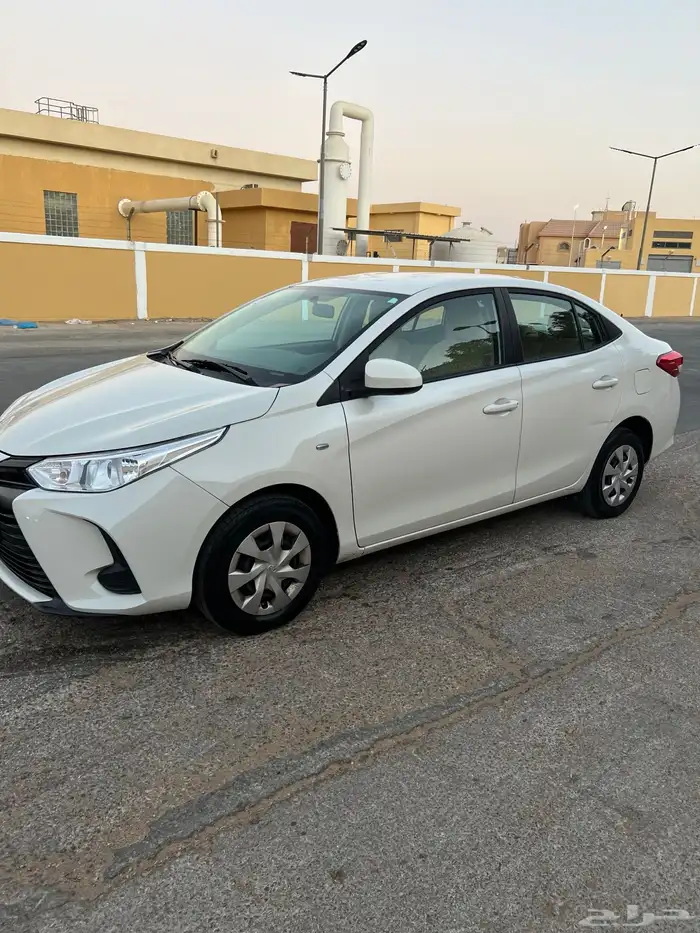 تويوتا يارس 2019 نص فل اوتوماتيك 2