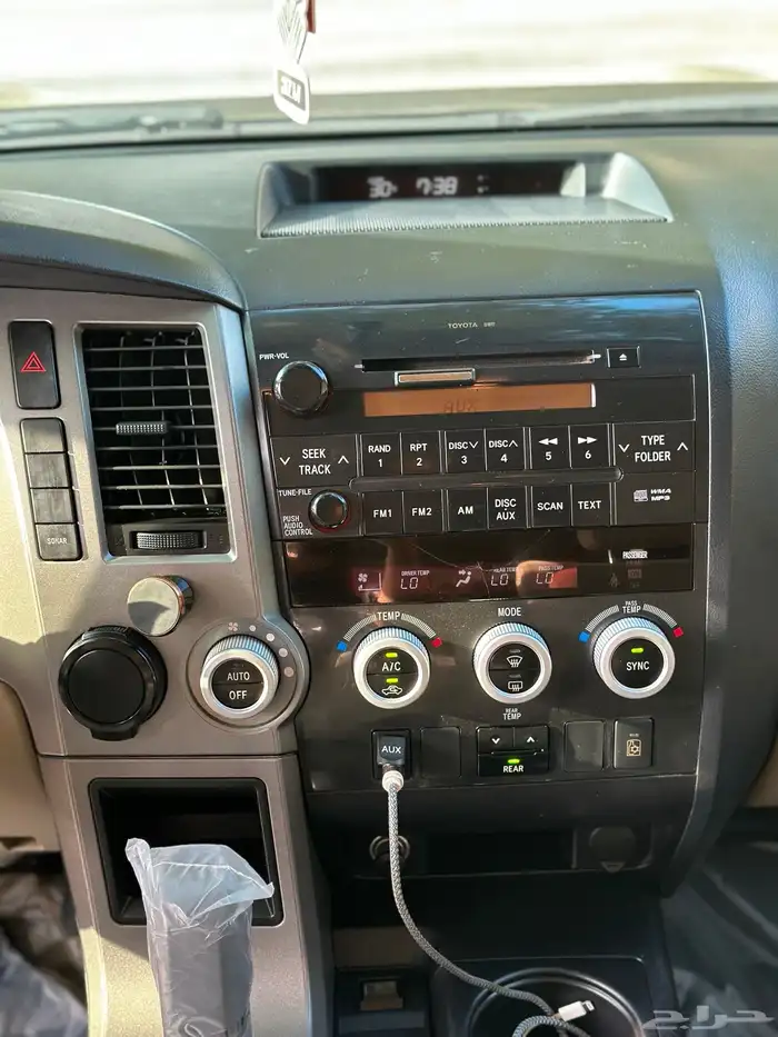 سيكويا 2015 SR5 37