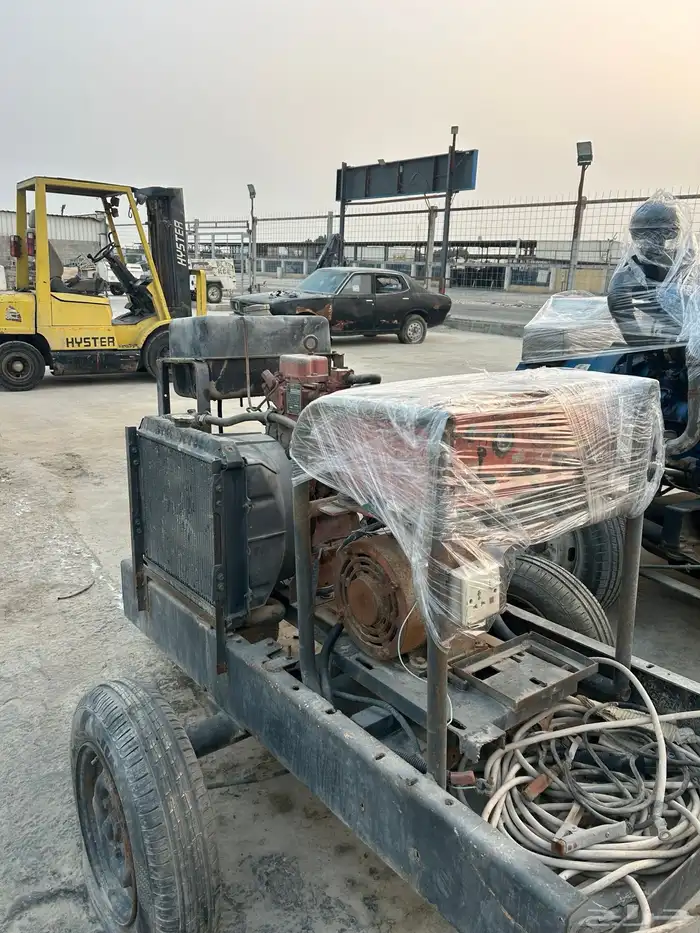 فوركلفت ومولدات للبيع جمله 19