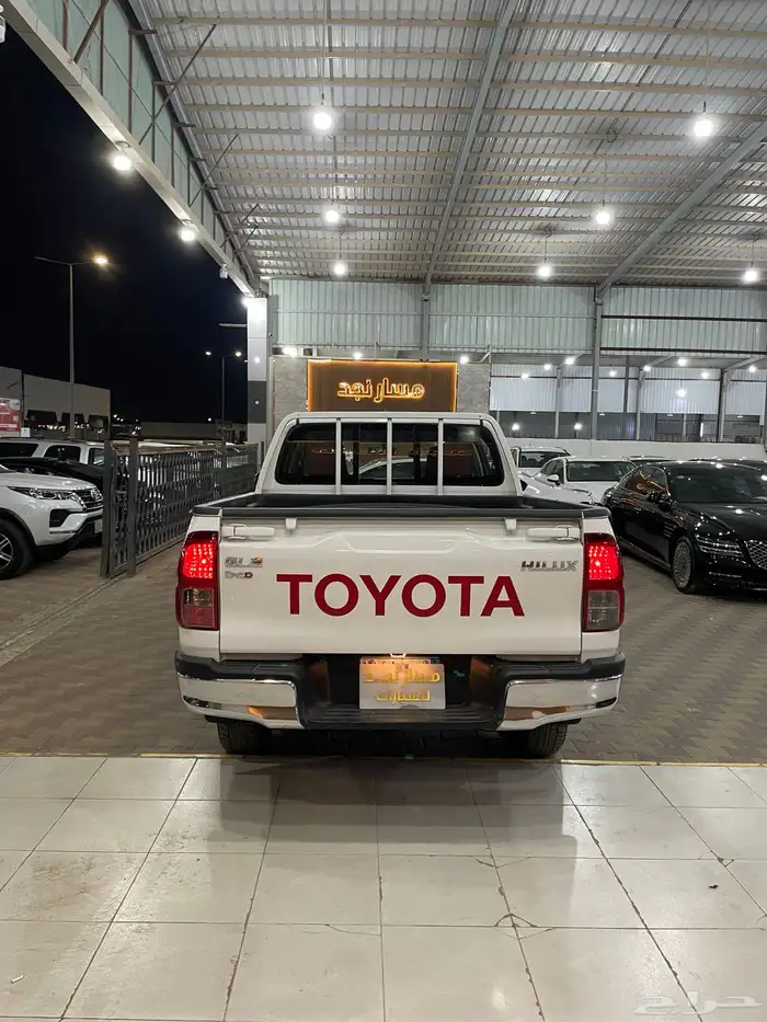 هايلوكس غمارتين موديل 2023 ديزل 6