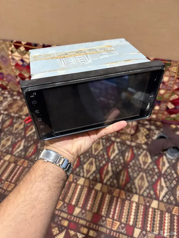 شاشه بلوتوث تركب للربع والشاص 0